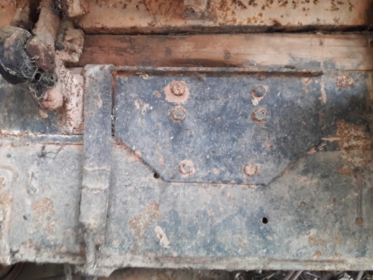 ISUZU TX64D 6BB , รถดัมพ์ 6 ล้อ ช่วงล่าง CW430 เกียร์HO ISUZU TX64D 6BB , รถดัมพ์ 6 ล้อ ช่วงล่าง CW430 เกียร์HO