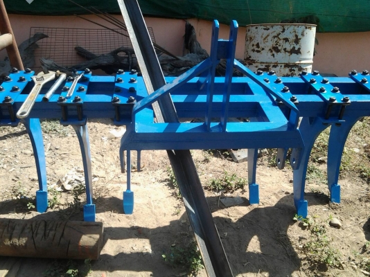 ขายลิปเปอร์(ขาขูดหญ้าในร่องอ้อย)