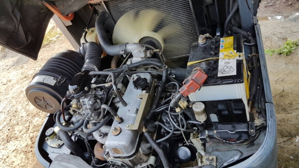 ขายด่วนรถยกTOYOTA 6FG15ยก1.5ตันเสาสูง3เมตรงาสไลย์ซ้ายขวาเคื่องโตต้า4สูบ5Kเบนซินติดแก็สได้ยางตัน4เส้นรถนอกเพิ่งนำเข้ามายังไม่เคยใช้งานในเมืองไทยเลยร