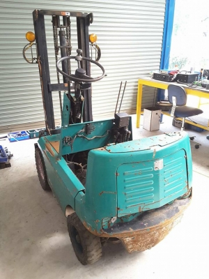 รถฟอร์คลิฟต์ไฟฟ้า TOYOTA