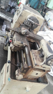 ขายกลึงญี่ปุ่น4ฟุต2เพลาพวงมาลัยขวาพร้อมใช้ราคาประหยัดๆครับ