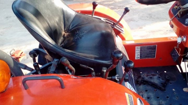 KRT140 แรงสวยๆๆดันหน้า พาล3 ล้อเหล็กกันจม มีลิปเตอร์หลัง KRT140 แรงสวยๆๆดันหน้า พาล3 ล้อเหล็กกันจม มีลิปเตอร์หลัง