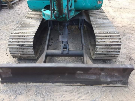 ขายรถขุด ยี่ห้อ: KOMATSU แบบ: PC40-7(หัวเก๋ง) รถเก่านอกแท้ มีเอกสารใบอินวอย รถไม่เคยผ่านการใช้งาน100\% ราคาต่อรองได้ สนใจติดต่อ: 099-907-9273 กิ๊ฟ กมลชนก