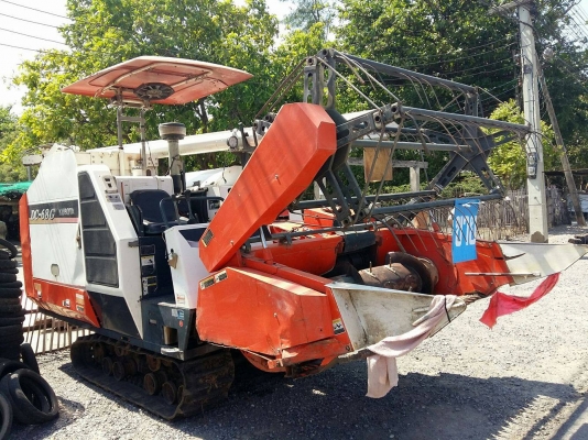 ขายรถเกี่ยวข้าว KUBOTA DC-68G ราคาถูกมาก!! ขายรถเกี่ยวข้าว KUBOTA DC-68G ราคาถูกมาก!!
