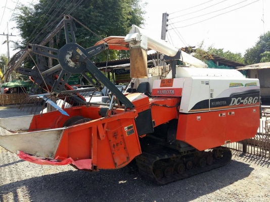 ขายรถเกี่ยวข้าว KUBOTA DC-68G ราคาถูกมาก!! ขายรถเกี่ยวข้าว KUBOTA DC-68G ราคาถูกมาก!!