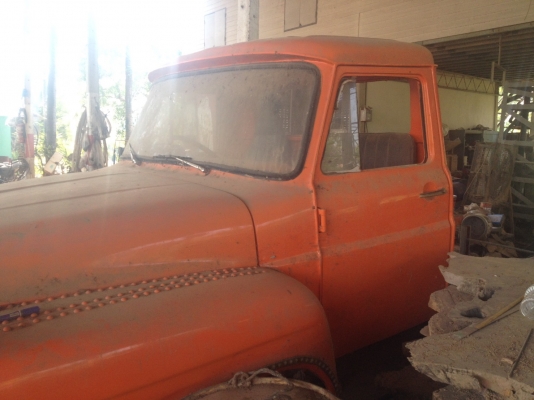 ขายด่วน หัว อีสุหน้ายาว มีประตู ทำสีเรียบร้อย ขายเพียง 40000 คับผม