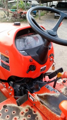 ขาย L3608DT 4WD ใบมีด+ผาน6 ตราช้าง รถสีเดิมทั้งคัน