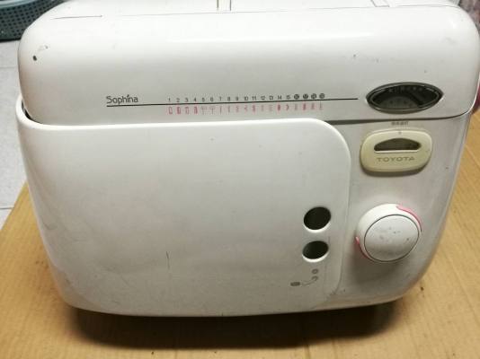 3,000บ.ส่งฟรี083-2000058 LINE ID : line832923 จักรเย็บผ้ายี่ห้อ TOYOTA กระเป๋าหิ้ว เย็บผ้าหนาๆสบาย มีลายรูปแบบการเย็บเยอะ เอาไปเสียบปล๊กนั่งเย็บไหนก้อได้ ใช้ไฟ100V. 3,000บ.ส่งฟรี083-2000058 LINE ID : line832923 จักรเย็บผ้ายี่ห้อ TOYOTA กระเป๋าหิ้ว เย็บผ้าหนาๆสบาย มีลายรูปแบบการเย็บเยอะ เอาไปเสียบปล๊กนั่งเย็บไหนก้อได้ ใช้ไฟ100V.