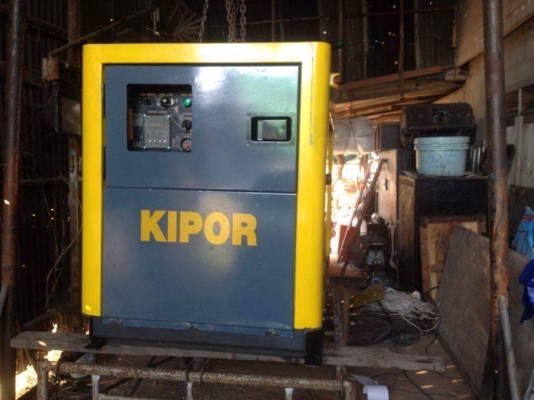 เครื่องปั่นไฟ