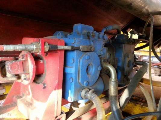 ขายรถเกี่ยวข้าว ไอ้หนุ่มไวไฟ ปี53 เครื่อง260เทอร์โบ สภาพสวยพร้อมใช้งาน ราคา850,000 สนใจโทร 090-8588220 093-3258446 www.narong2truck.com www.truck.in.th/498 เพจ Facebook ณรงค์ ซื้อขายรถมือสอง กลุ่ม Facebook ณรงค์ ซื้อขายรถมือสอง ขายรถเกี่ยวข้าว ไอ้หนุ่มไวไฟ ปี53 เครื่อง260เทอร์โบ สภาพสวยพร้อมใช้งาน ราคา850,000 สนใจโทร 090-8588220 093-3258446 www.narong2truck.com www.truck.in.th/498 เพจ Facebook ณรงค์ ซื้อขายรถมือสอง กลุ่ม Facebook ณรงค์ ซื้อขายรถมือสอง