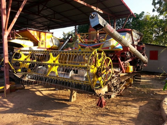 ขายรถเกี่ยวข้าว ไอ้หนุ่มไวไฟ ปี53 เครื่อง260เทอร์โบ สภาพสวยพร้อมใช้งาน ราคา850,000 สนใจโทร 090-8588220 093-3258446 www.narong2truck.com www.truck.in.th/498 เพจ Facebook ณรงค์ ซื้อขายรถมือสอง กลุ่ม Facebook ณรงค์ ซื้อขายรถมือสอง ขายรถเกี่ยวข้าว ไอ้หนุ่มไวไฟ ปี53 เครื่อง260เทอร์โบ สภาพสวยพร้อมใช้งาน ราคา850,000 สนใจโทร 090-8588220 093-3258446 www.narong2truck.com www.truck.in.th/498 เพจ Facebook ณรงค์ ซื้อขายรถมือสอง กลุ่ม Facebook ณรงค์ ซื้อขายรถมือสอง