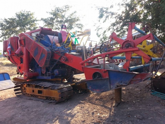 ขายรถเกี่ยวข้าว ปลดหนี้ 210แรง สภาพพร้อมใช้งาน ราคา500,000 สนใจโทร 090-8588220 093-3258446 www.narong2truck.com www.truck.in.th/498 เพจ Facebook ณรงค์ ซื้อขายรถมือสอง กลุ่ม Facebook ณรงค์ ซื้อขายรถมือสอง