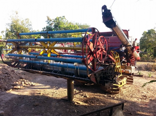 ขายรถเกี่ยวข้าว ปลดหนี้ 210แรง สภาพพร้อมใช้งาน ราคา500,000 สนใจโทร 090-8588220 093-3258446 www.narong2truck.com www.truck.in.th/498 เพจ Facebook ณรงค์ ซื้อขายรถมือสอง กลุ่ม Facebook ณรงค์ ซื้อขายรถมือสอง