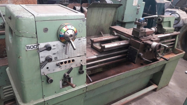 ขายกลึงยุโรป7ฟุต3เพลามีเบรคเอาออกจากรายในโรงงานครับมี3จับให้ครับ