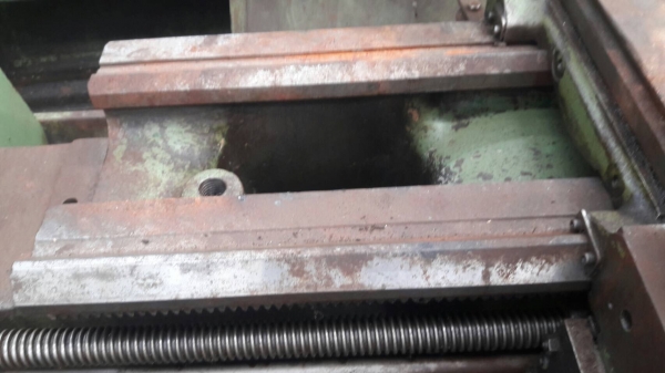 ขายกลึงยุโรป7ฟุต3เพลามีเบรคเอาออกจากรายในโรงงานครับมี3จับให้ครับ