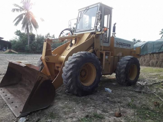 ขายรถตัก KOMATSU 510  กรองเดี่ยว  เก่าญี่ปุ่นแท้  ชั่วโมง  3,XXX  ยังไม่เคยใช้งานในไทย  ลองระบบกันได้ทุกวัน  โทร  089-3818694  ดวงนภา