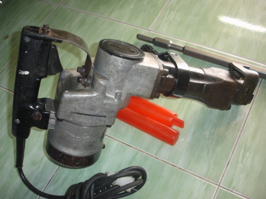 ขายสกัดไฟฟ้า (แย็ก) makita รุ่น HM1201