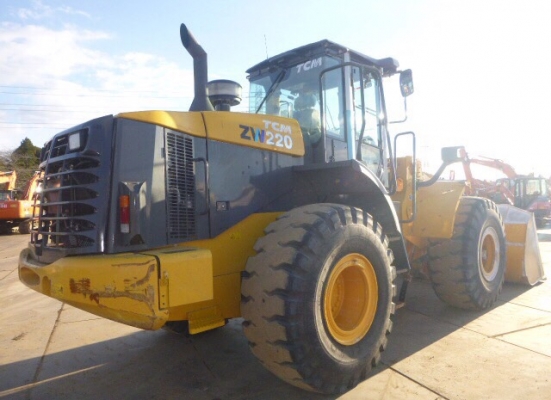 ขาย TCM ZW220 ปี2012 นำเข้าจากญี่ปุ่น ราคาถูก โทร.090-986-2521 อ๊อบ