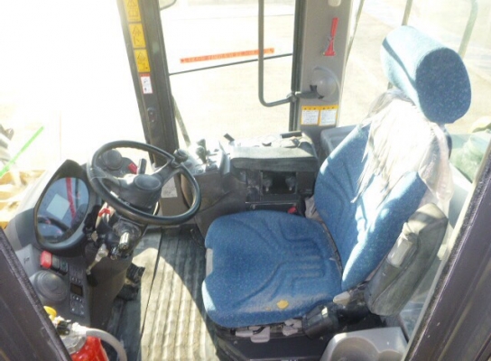 ขาย TCM ZW220 ปี2012 นำเข้าจากญี่ปุ่น ราคาถูก โทร.090-986-2521 อ๊อบ