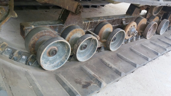 ขายรถเกี่ยว 95 พลัส ปี 56 สวยจัดพร้อมใช้งานครับ.. ขายรถเกี่ยว 95 พลัส ปี 56 สวยจัดพร้อมใช้งานครับ..