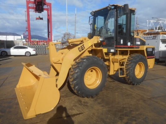 รถสวยๆครับ CAT 910G นำเข้าจากญี่ปุ่น สภาพนี้ไม่ต้องคิดนาน โทร.090-986-2521 อ๊อบ