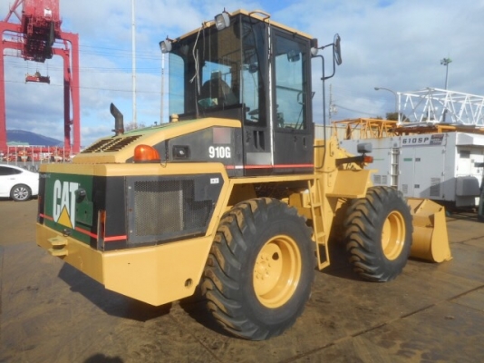 รถสวยๆครับ CAT 910G นำเข้าจากญี่ปุ่น สภาพนี้ไม่ต้องคิดนาน โทร.090-986-2521 อ๊อบ