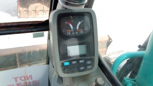 KOBELCO SK135SR รถเก่านอก100\%