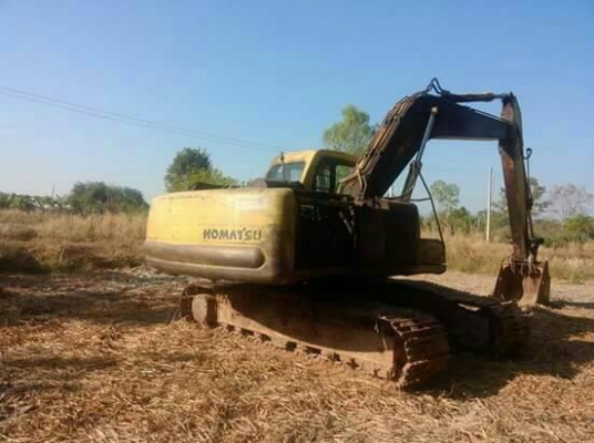 KOMATSU PC200-6 ราคา 475,000 บาท เครื่อง6BD1-Turbo ดี ปั้มแรง โช่หนา เอวแน่ใหม่  ไฟฟ้าตีด  เอกสารเล่มทะเบียน