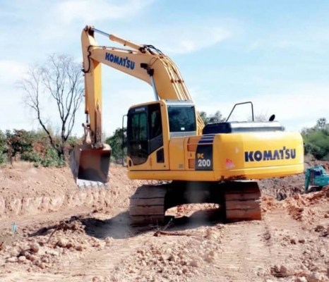 KOMATSU PC200-8 MO ราคา 2,150,000 บาท 7,xxx ชั่วโมง เครื่องดี ปั้มแรง ไฟฟ้าครบ เอกสารอินวอยท์