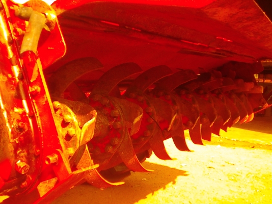 จอบหมุนโชคชัย