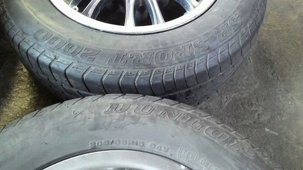 ล้อแม็ก ขอบ 15 พร้อมยาง DUNLOP ครบชุด