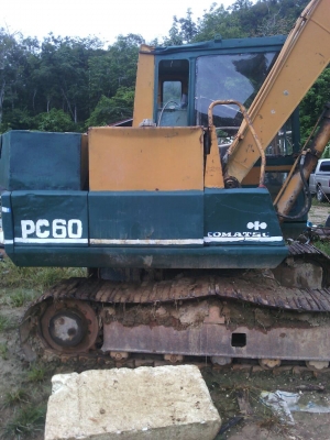 KOMATSU PC60-5 รถบอดี้ไม่ค่อยสวย แต่พร้อมใช้งาน ยังใช้งานอยู่ เครื่องดี ราคาต่อรองได้ สนใจติดต่อ 087