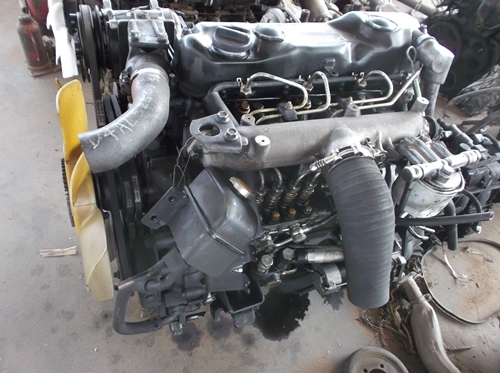 ขายเครื่องพร้อมเกียร์ MITSUBISHI  4D34 TURBO  เครื่องนอก มีหมายเลข