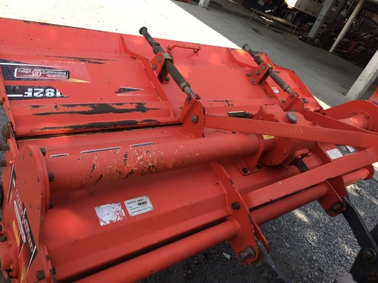 สินค้ามาใหม่ค่ะสวยๆสภาพนางฟ้า ขายรถไถคูโบต้า #4708SP(4WD)2เพลา พร้อมอุปกรณ์ดันดินหน้าและ โลตารี่ ราคา 498000 บาท #พร้อมส่งฟรีถึงบ้าน โทรสอบถามได้เลยค่ะ 081-9136451 ขอดูรูปทาง Line:Bow6451  รถสวยมากๆสภาพพร้อมใช้งาน ชั่วโมงทำงาน 300ชั่วโมง