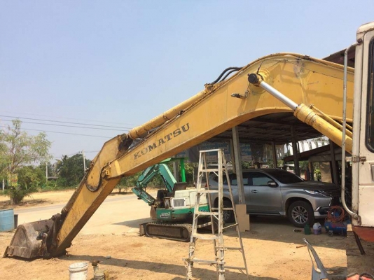 ขาย 585,000 KOMATSU pc 200-5 คอลโทนสั้น  ไฟฟ้าครบ เครื่องดี ปั้มแรง ช่วงล่างเต็ม รถพร้อมใช้ รถอยู่ ราชบุรี 090-772-3710 090-772-3708