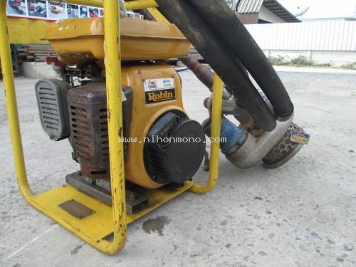 ปั้มน้ำ ROBIN รุ่น EY20D ราคา 7,700 บาท รหัสสินค้า 80904597 ติดต่อ 081-8283376 www.nihonmono.com ปั้มน้ำ ROBIN รุ่น EY20D ราคา 7,700 บาท รหัสสินค้า 80904597 ติดต่อ 081-8283376 www.nihonmono.com