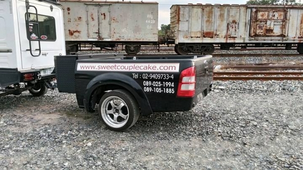 ขายครับ 48000บาท อย่างหล่อ ปลั๊กไฟครบ ล้อแม็ก17x9" มีกล่องเก็บของด้านหน้า หัวบอล 2" รถเก๋งลากได้ครับ 083 5996979 ขายครับ 48000บาท อย่างหล่อ ปลั๊กไฟครบ ล้อแม็ก17x9" มีกล่องเก็บของด้านหน้า หัวบอล 2" รถเก๋งลากได้ครับ 083 5996979