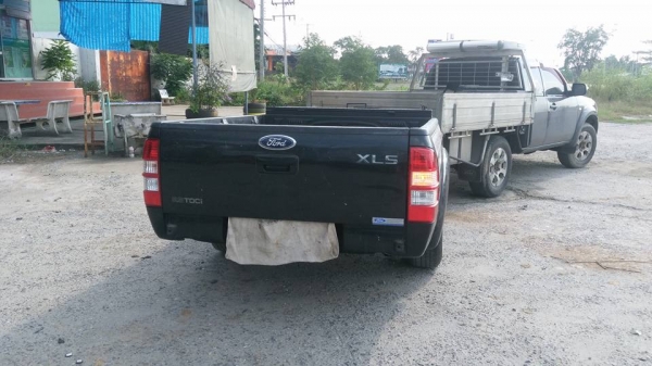 ขายครับ 48000บาท อย่างหล่อ ปลั๊กไฟครบ ล้อแม็ก17x9" มีกล่องเก็บของด้านหน้า หัวบอล 2" รถเก๋งลากได้ครับ 083 5996979 ขายครับ 48000บาท อย่างหล่อ ปลั๊กไฟครบ ล้อแม็ก17x9" มีกล่องเก็บของด้านหน้า หัวบอล 2" รถเก๋งลากได้ครับ 083 5996979