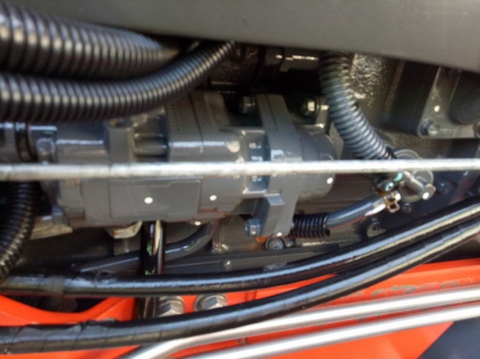 คูโบต้า L4708SP 4 WD รถเกรด A ใบมีดดันหน้าช้าง ผานหลังช้าง ปี 2558 ทำงาน 587 ชั่วโมง