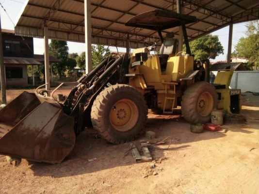 ขายตามสภาพ 295,000 บาท CATTERPILAR IT14B เครื่อง (สตาร์ทไม่ติด จอด 1 ปี) สวย เปิดปาก ยางสวย ไล่ระบบเอง