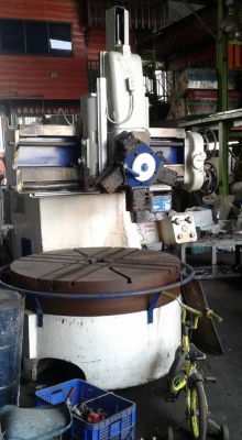 ขายเครื่องกลึงตั้งหน้าโตะ1.5เมตรของประเทศ GERMANY เยอรมนี ขายด่วนๆ ราคาเบาๆครับ