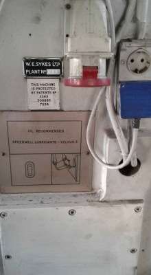 ขายเครื่องกลึงตั้งหน้าโตะ1.5เมตรของประเทศ GERMANY เยอรมนี ขายด่วนๆ ราคาเบาๆครับ