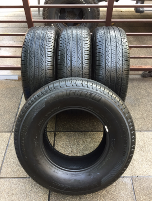 ยาง Michelin 265 70 16 ปี13 ดอกเต็ม ไม่มีปะ ราคาไม่แพง