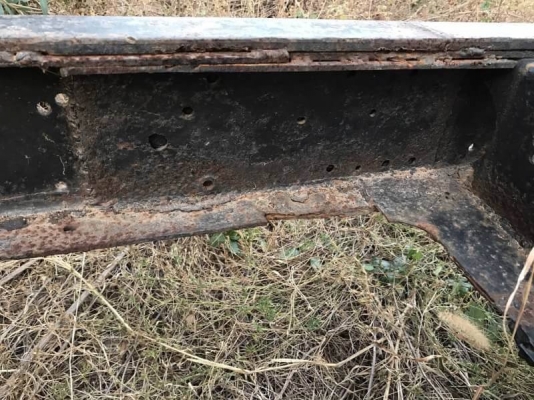 ISUZU NPR59LU5M รถห้าง 165,000 บาท ปี 36 เครื่อง 4BD1-115 แรง  ขายตามสภาพ เอกสารเล่มภาษีขาด 3 ปี