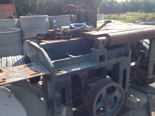 ขายเหมา เครื่องทำงานไม้ยกชุด ผ่า ใสเข้ามุม เสาะร่อง อัดวงกบ ทั้งชุด ขาย ถูก