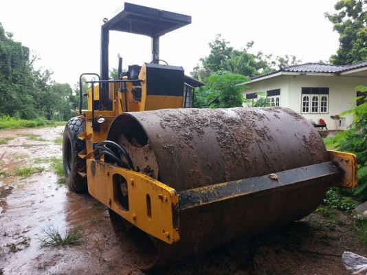 ขายรถบดสั่นสะเทือน สภาพพร้อมใช้ ราคา450,000 สนใจโทร 090-8588220 093-3258446 www.narong2truck.com www.truck.in.th/498 เพจ Facebook ณรงค์ ซื้อขายรถมือสอง กลุ่ม Facebook ณรงค์ ซื้อขายรถมือสอง