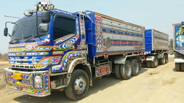 ขาย 2,680,000 ISUZU 360 ปี 57 วิ่ง 200,000 กม. แม่ลูกดั้ม(อู่ ส.สุพัตร์)แม่ยาว 6.40 ม.ลูก 3 คาน  ยาว 6.80 ม.กว้าง 2.55 นอกสูง 1.70 ม.