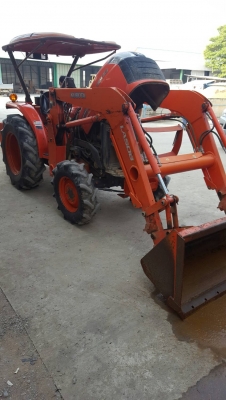 ขายรถไถคูโบต้าL3608DTปี55มีชุดตักขายตามสภาพ