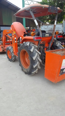 ขายรถไถคูโบต้าL3608DTปี55มีชุดตักขายตามสภาพ