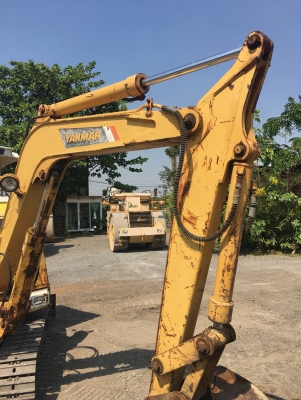 ขายแม็คโคร YANMAR YB351-2 FROM JAPAN แทร็คเหล็ก พร้อมใช้งาน นำเข้าจากต่างประเทศ ติดต่อ 063-9316985 I